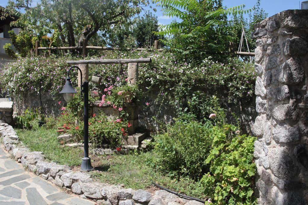 B & B Korello Gasponi Ngoại thất bức ảnh