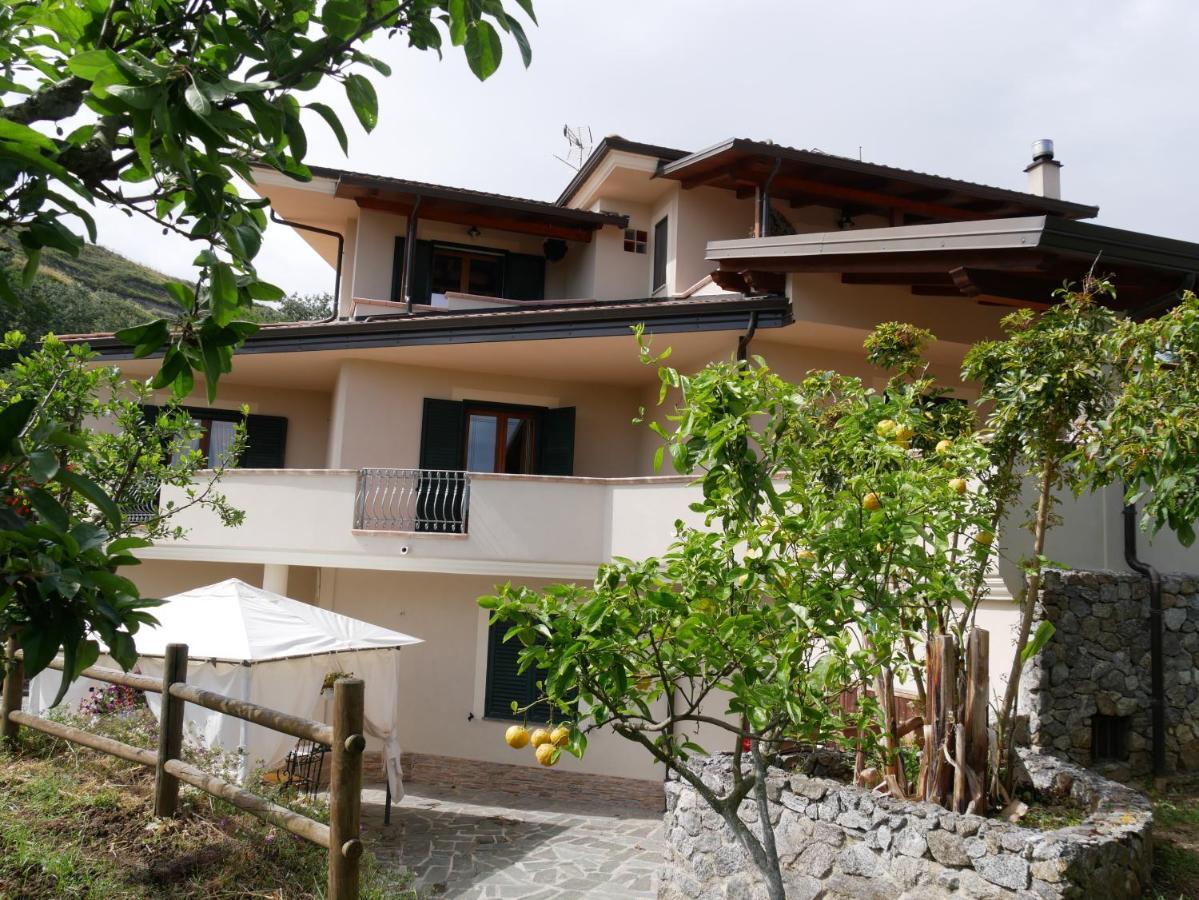 B & B Korello Gasponi Ngoại thất bức ảnh